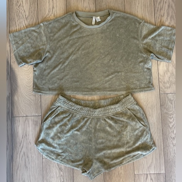 Matching terry cloth set - Picture 1 of 2